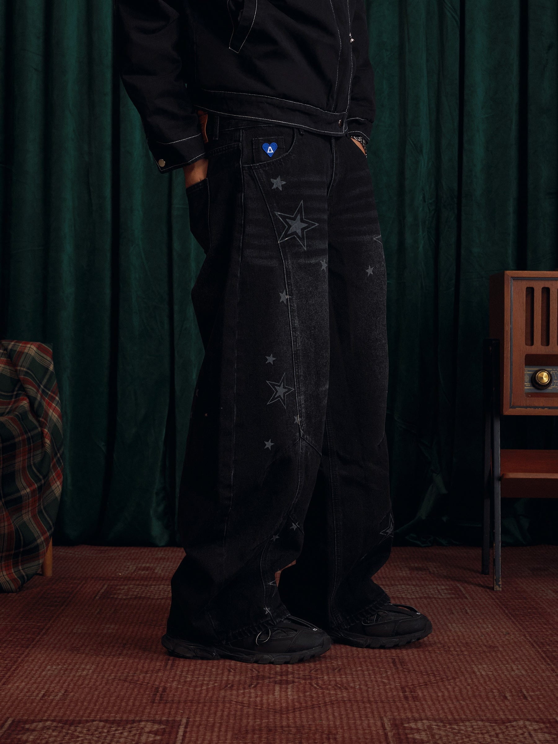 HEIGHT:6'5