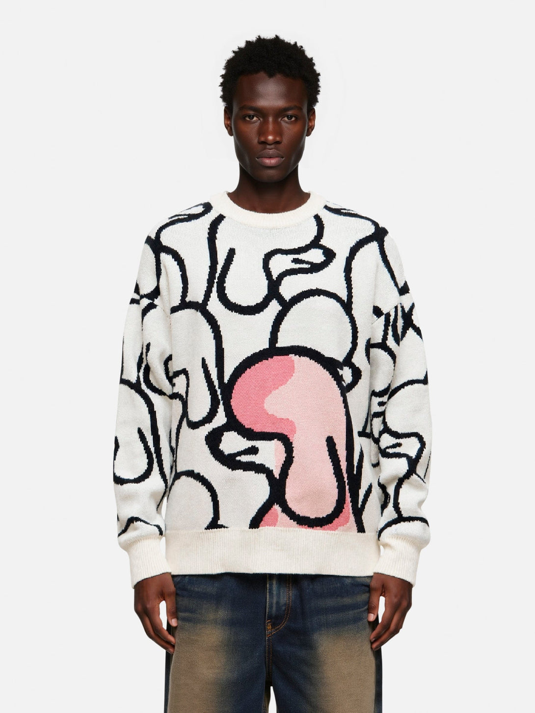 HEIGHT: 5'11"  WEIGHT: 155LBS WEARING: M