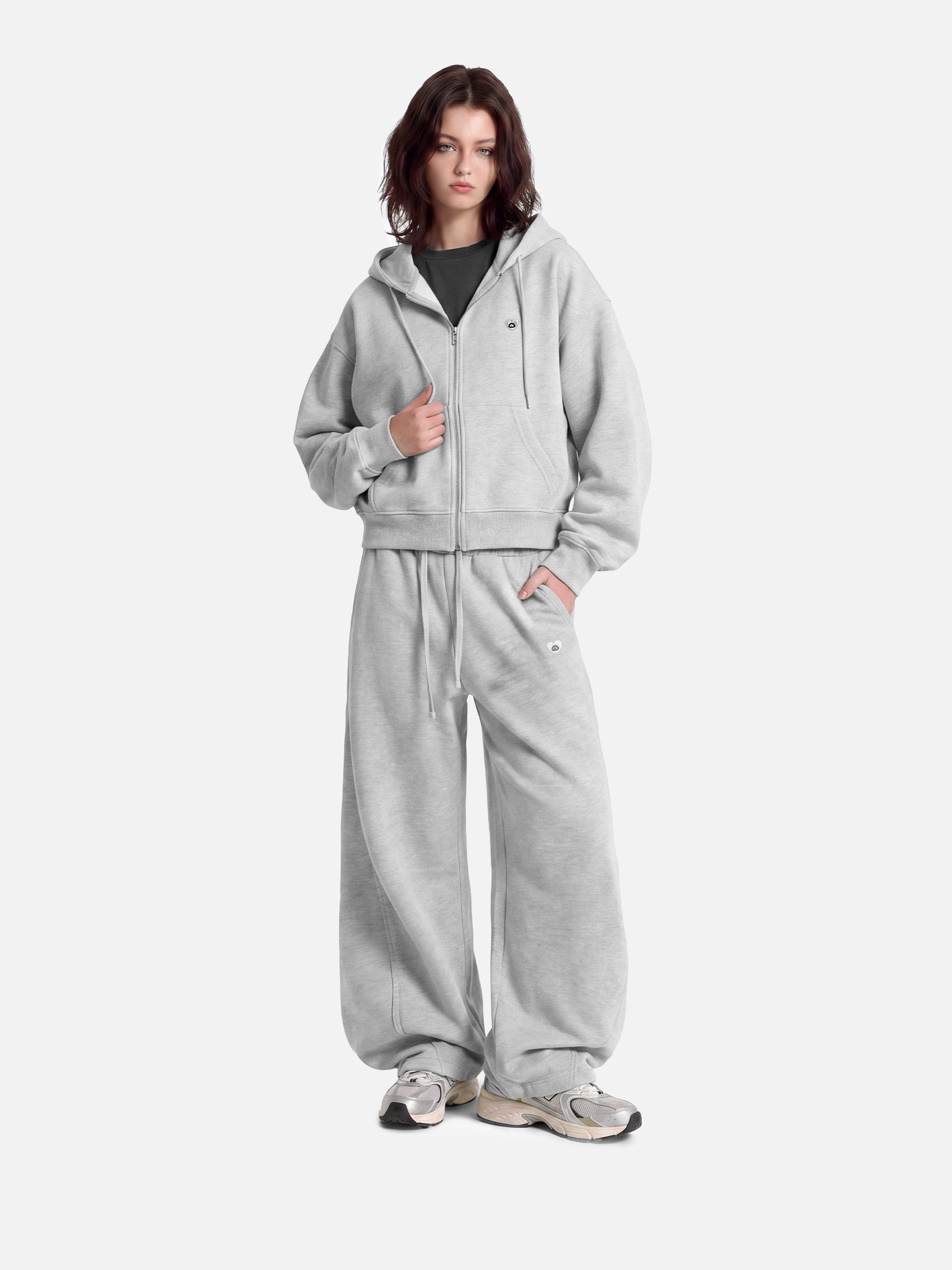 トップス BRAND: Aelfric Eden SIZE: XS Aelfric Eden Boxy Double Zip Up Hoodie – Aelfric eden