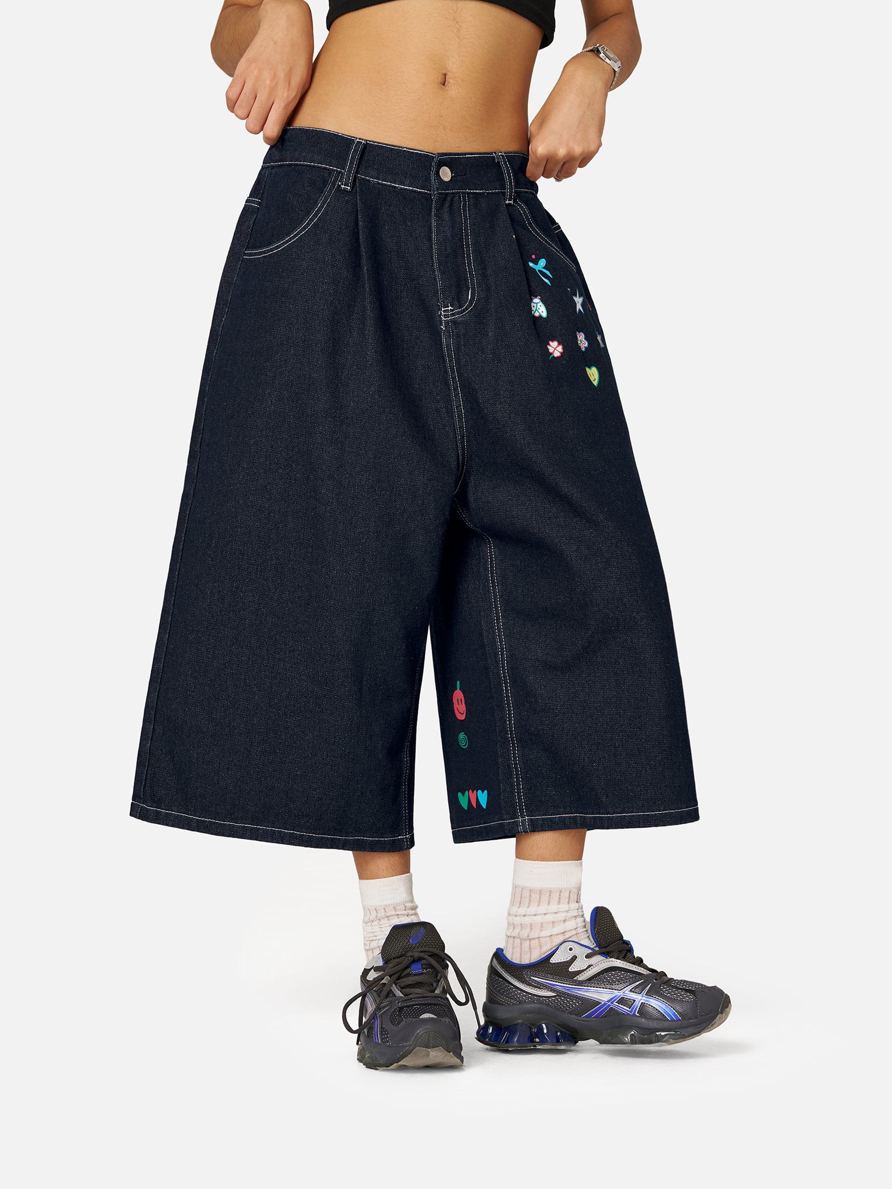 Aelfric Eden Cartoon Sticker Graphic Baaggy Longline Jorts