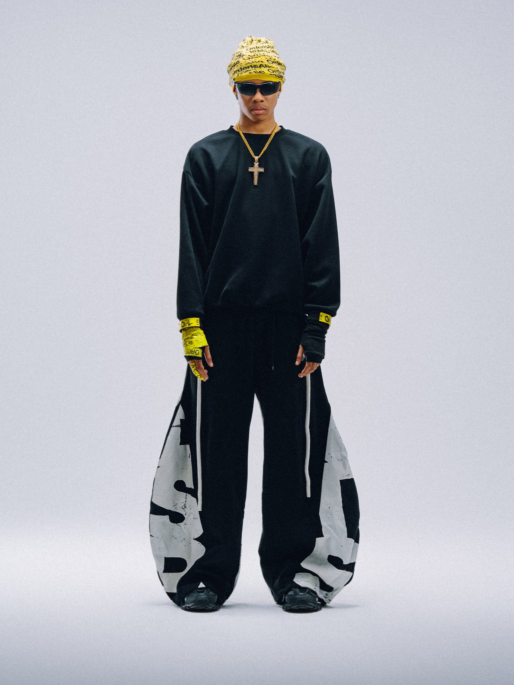 [COMPLEXCON LIMITED] OIAL Tape Pullover Hoodie – Aelfric eden