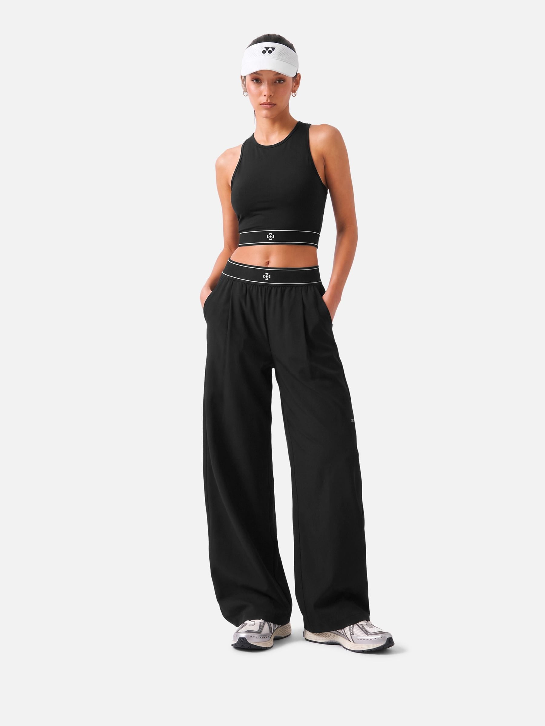 Pre-Order] AERC Core Track Pants – Aelfric eden