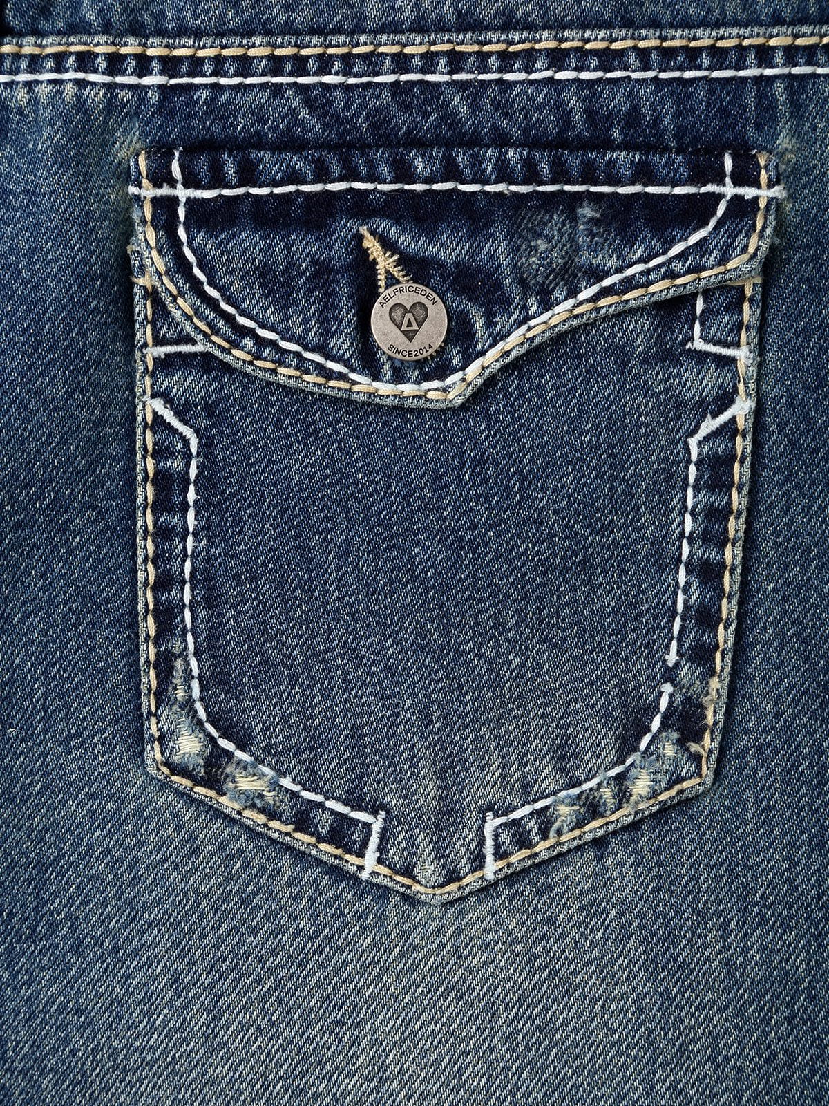 Aelfric Eden Crest Patch Jeans media 5