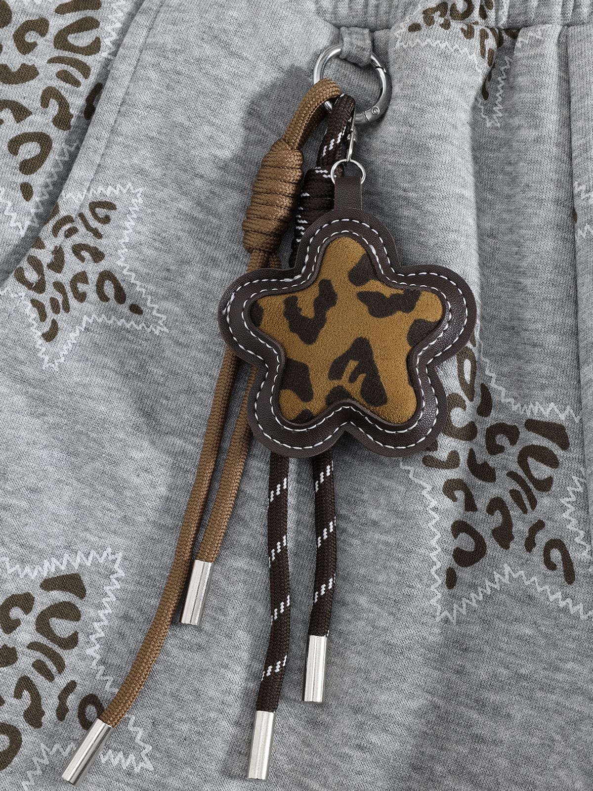 Aelfric Eden Leopard Star Sweatpants media 3