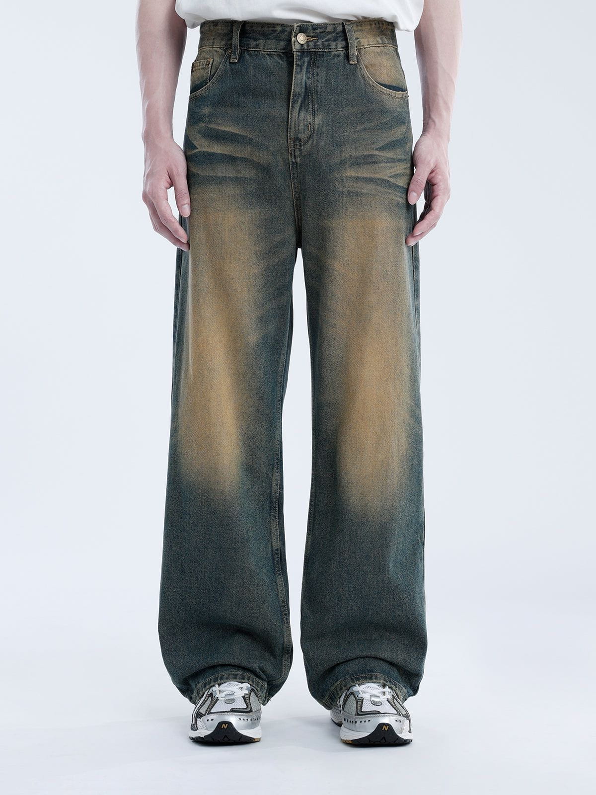 Aelfric Eden Mud Dyeing Washed Jeans