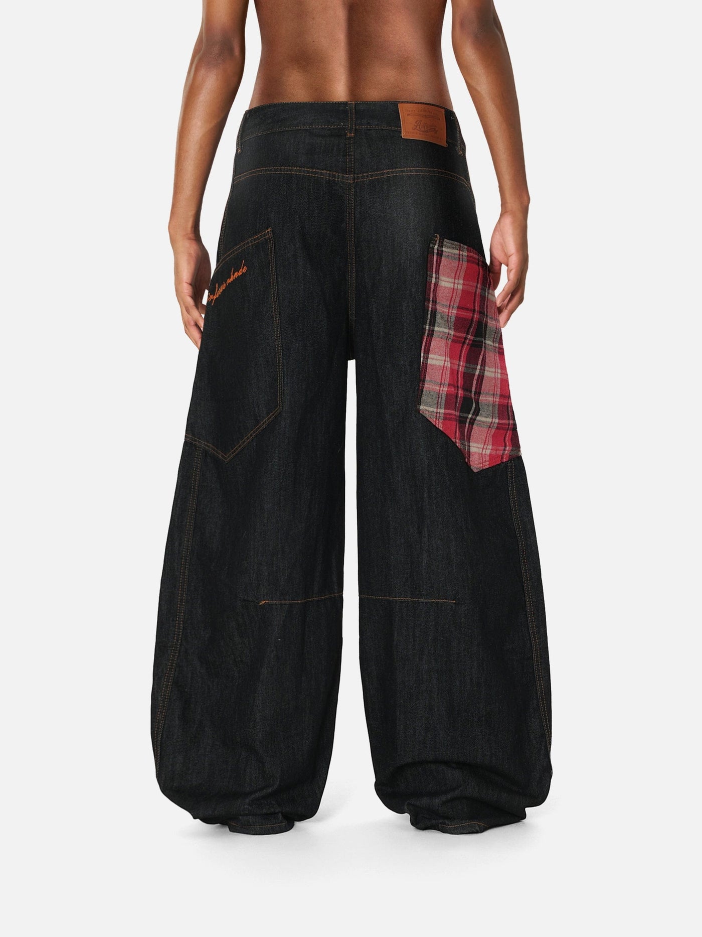 Aelfric Eden Plaid Pocket Barrel Loose Jeans
