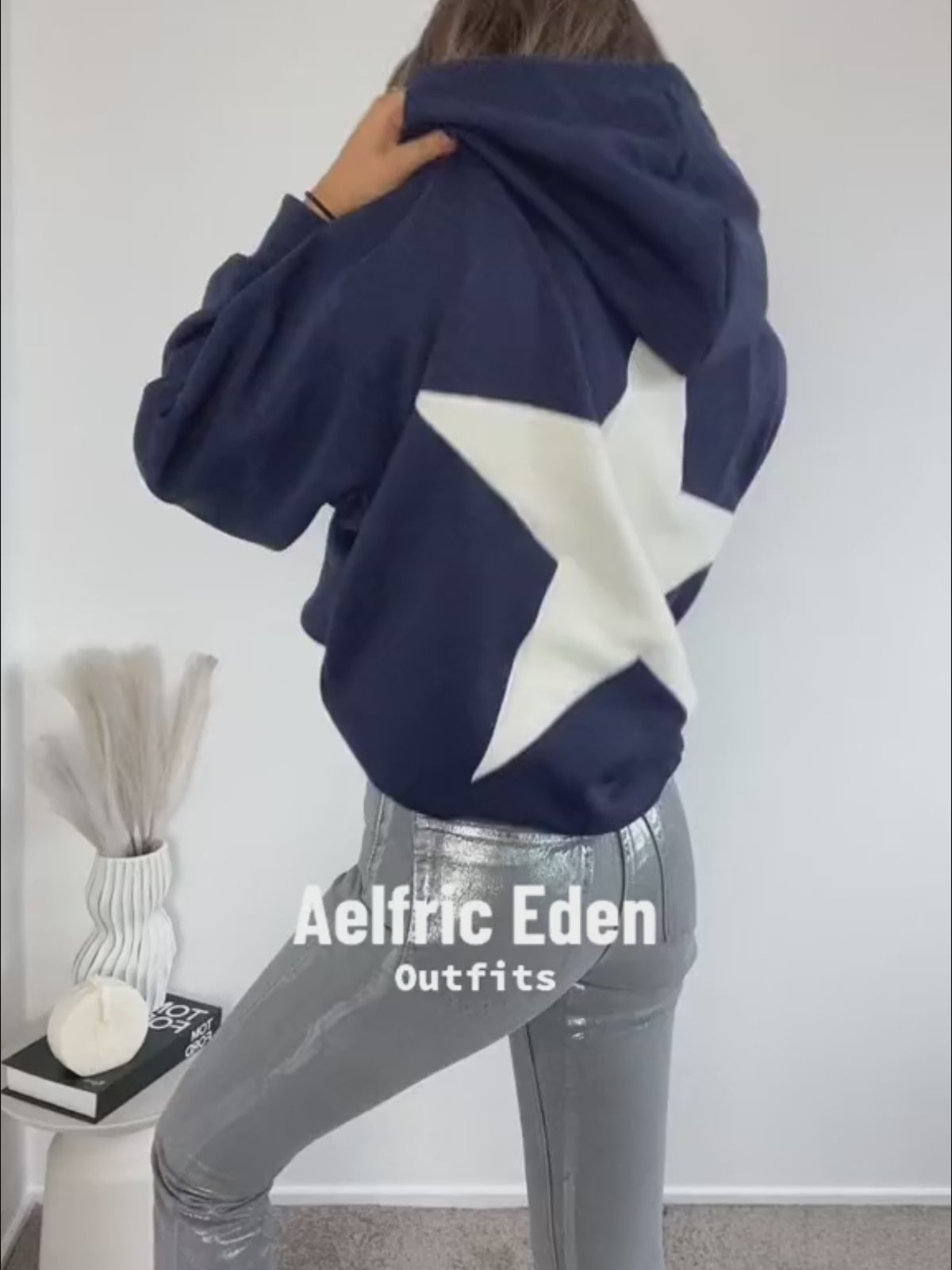 Aelfric Eden Star Print Color Contrast Hoodie