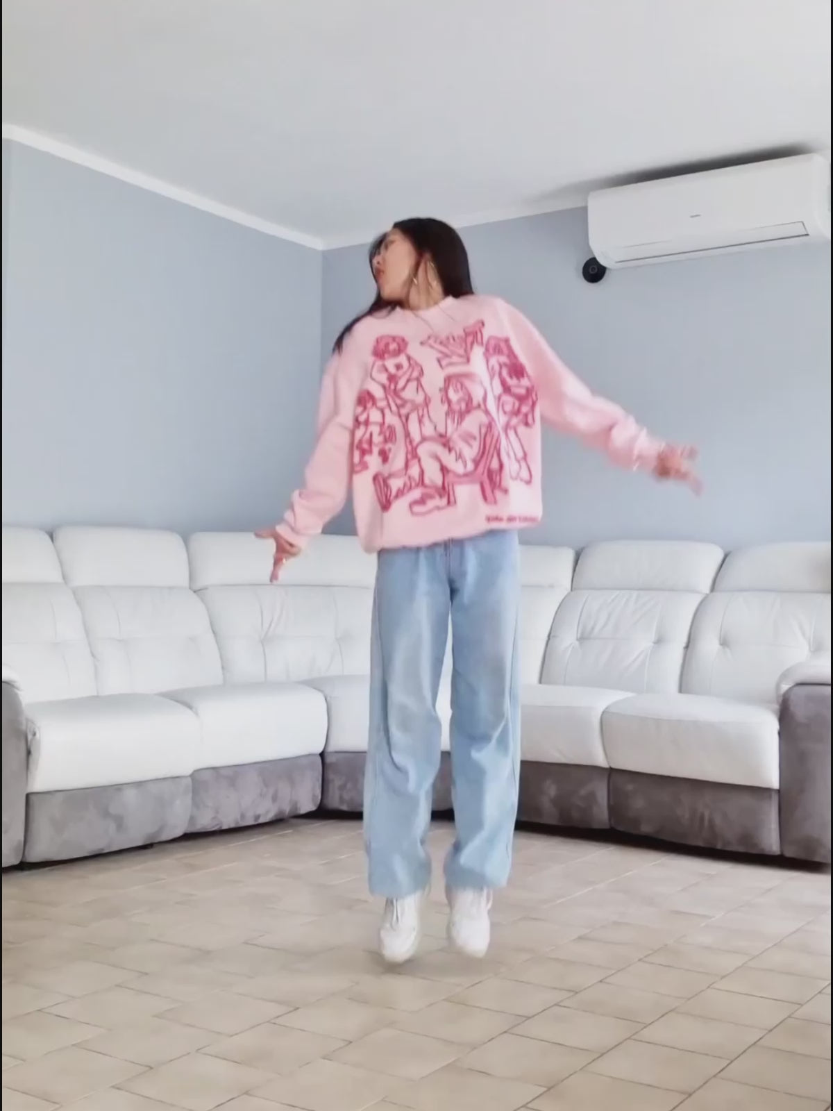 Aelfric Eden Cartoon Line Character Print Sweatshirt