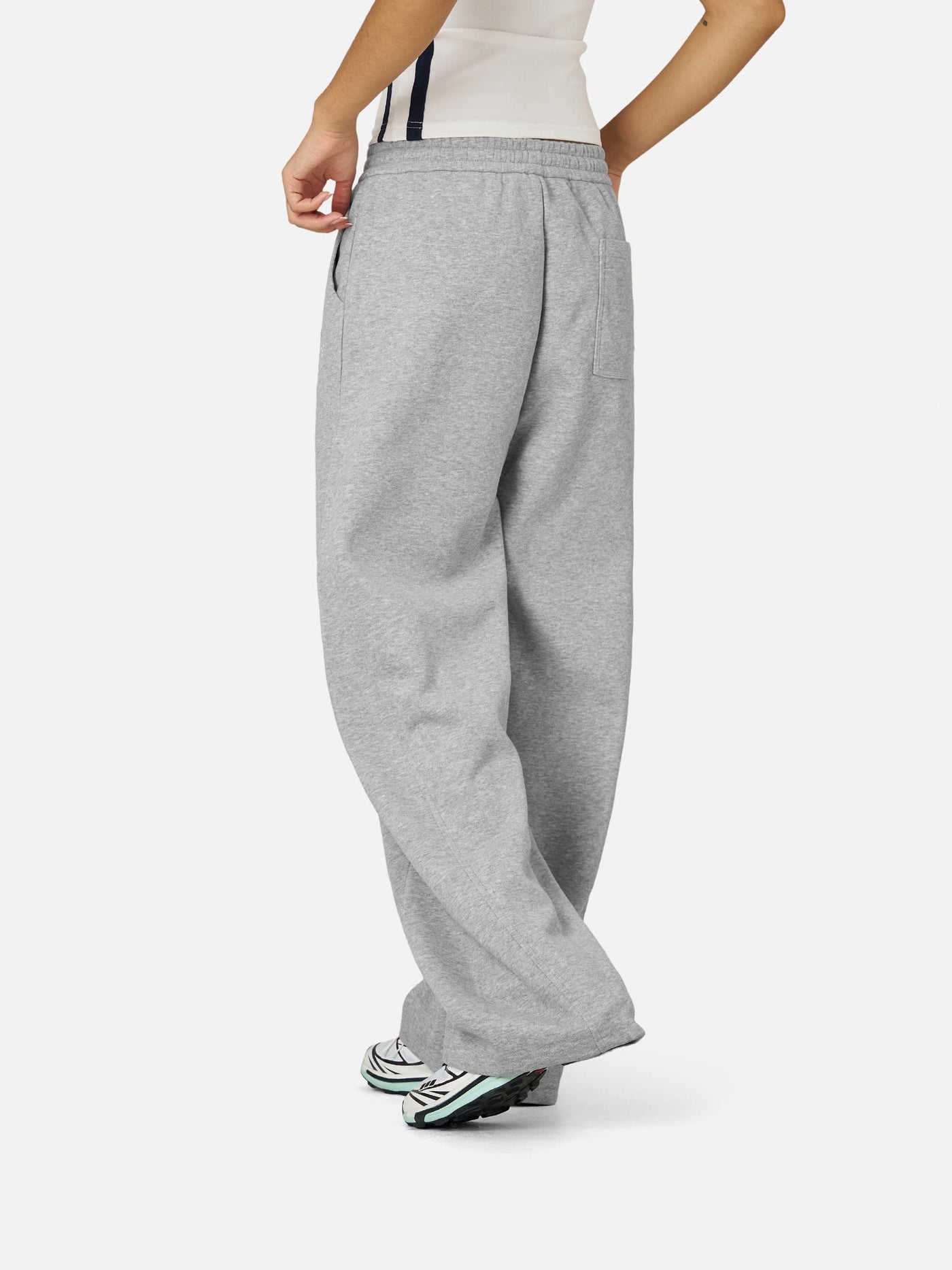Aelfric Eden Solid Arc Sweatpants